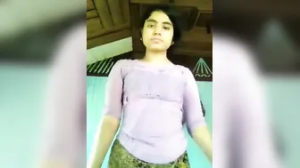 Village Beauty Spreading Her Legs And Showing Off For The Camera