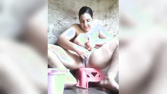 Horny Village Milf Shaving Her Hairy Pussy Completely Naked