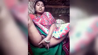 Bengali Housewife Exposing Herself On Camera For Her Lover Now