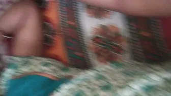Dehati Lovers Recording Themselves Making Out In Bed Together