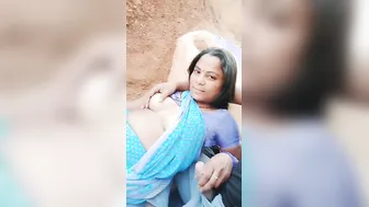 Bhabhi Taking It Raw Outdoors While Husband Away Working Fields