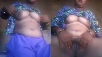 Naughty Bhabhi Flaunting Her Nude Body For Camera At Home
