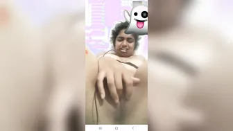 GF Spreading Pussy Wide Open For Boyfriend Close Up View