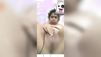 GF Spreading Pussy Wide Open For Boyfriend Close Up View