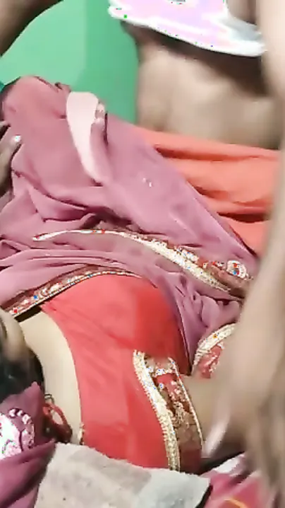 Village Wife Fucked In Saree While Family Sleeps Next Room