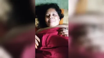 Mature Aunty Riding Younger Neighbor Dick In Afternoon Heat