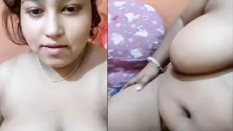 Thick Married Woman Spreading Her Juicy Pussy Lips For Mine