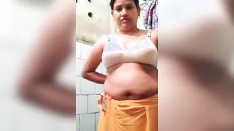 Shy Bhabhi Slowly Undressing And Teasing On Cam For Lover