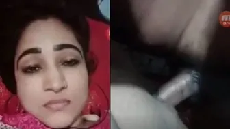 Beautiful Desi Bhabhi Getting Her Pussy Pounded On Home Video