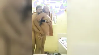 Horny Bhabhi Getting Drilled After Giving A Wet Blowjob
