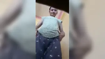 Married Woman Recording Nude Video For Boyfriend Secretly