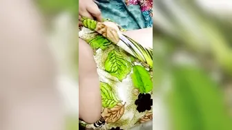 Curvy Beauty Flaunting Her Body And Big Tits On Live Camera