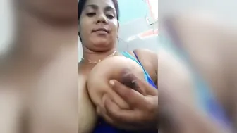 Busty Married Woman Milking His Dick Live On Private Stream