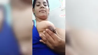Busty Married Woman Milking His Dick Live On Private Stream