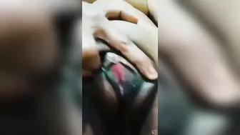 Young Babe Fingering Herself Solo While Recording On Front Cam