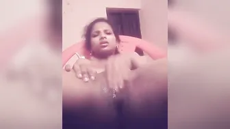 Kerala Babe Fingering Her Dripping Pussy Sitting Naked On Chair