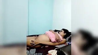 Pregnant Wife Showing Everything On Cam While Husband Is Away