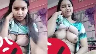 Cute Bengali Babe Flashing Her Boobs During Late Night Call