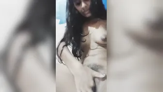 Petite Girl Playing With Her Tight Pussy On Amateur Webcam