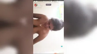 Indian Wife Bathing Nude On Cam Showing Everything To Viewers
