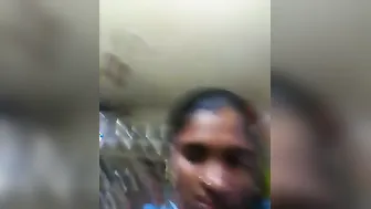 Telugu Housewife Teasing With Her Huge Tits During Video Call