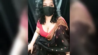 Thick Milf Revealing Everything She Has To Offer On Cam Solo
