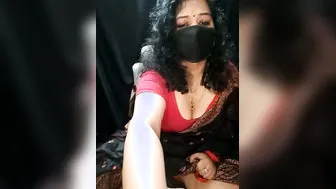 Thick Milf Revealing Everything She Has To Offer On Cam Solo