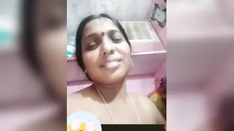 Bihari Housewife Using Kitchen Roller To Pleasure Herself