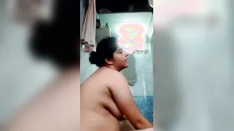 Shy Girl Filming Herself Naked In Shower Getting All Soapy