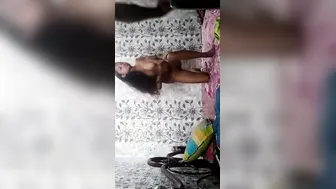 Desi GF Screaming While Boyfriend Pounds Her Tight Hole