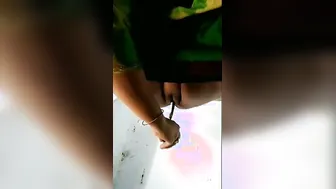 Desi Babe Masturbating With Toothbrush When Nobody Was Home