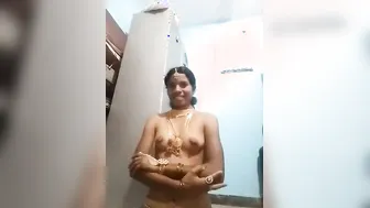 Telugu Wife Stripping Completely Nude For Her Online Boyfriend