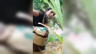 Telugu Wife Flashing Her Ass And Pussy Outside In Public
