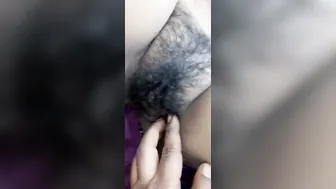Dehati Babe Flashing Her Bushy Pussy Outdoors In The Jungle