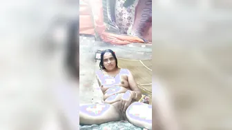 Curvy Bhabhi Taking Naughty Nude Selfies In Her Bedroom Alone