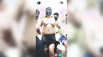 Wild Bisexual Threesome Streaming Live With Hindi Talking