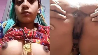 Married Village Bhabhi Spreading Wide Showing Everything On Cam