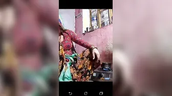 Married Village Bhabhi Spreading Wide Showing Everything On Cam