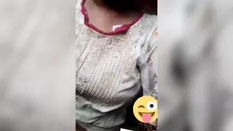 Pakistani Babe Flashing Her Big Tits During Late Night Video Call