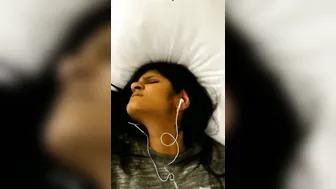 GF Getting Fingered Deep By Her Lover In Bedroom