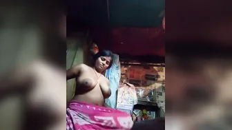 Married Woman Exposing Her Huge Boobs Teasing Camera At Home