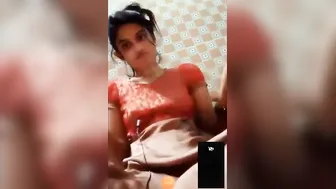 Beautiful Bengali Babe Stripping And Showing Everything Live