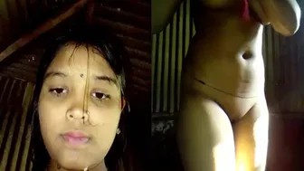 Chubby Desi Babe Dancing Completely Naked On Private Webcam