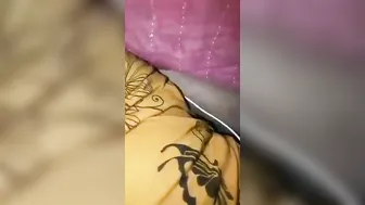 Desi GF Exposing Her Big Boobs And Wet Pussy On Camera
