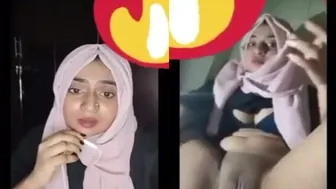 Bangladeshi GF In Hijab Revealing Her Pussy Lips