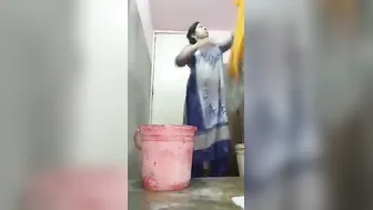 Unsatisfied Bengali Bhabhi Stripping Nude For Her Secret Lover