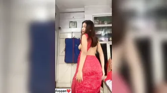 Innocent Girl Slowly Removing Her Saree Revealing Naked Curves