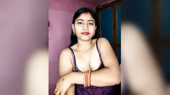 Married Bhabhi Getting Intimate With Lover On Secret Cam Session