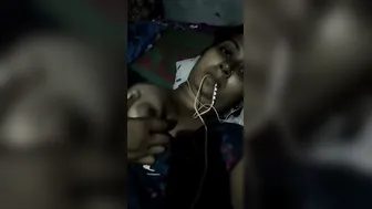 Lonely Bhabhi Exposing Her Heavy Tits During Private Video Call