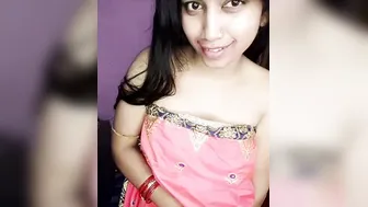 Pretty Married Woman Exposing Her Natural Tits On Webcam Today